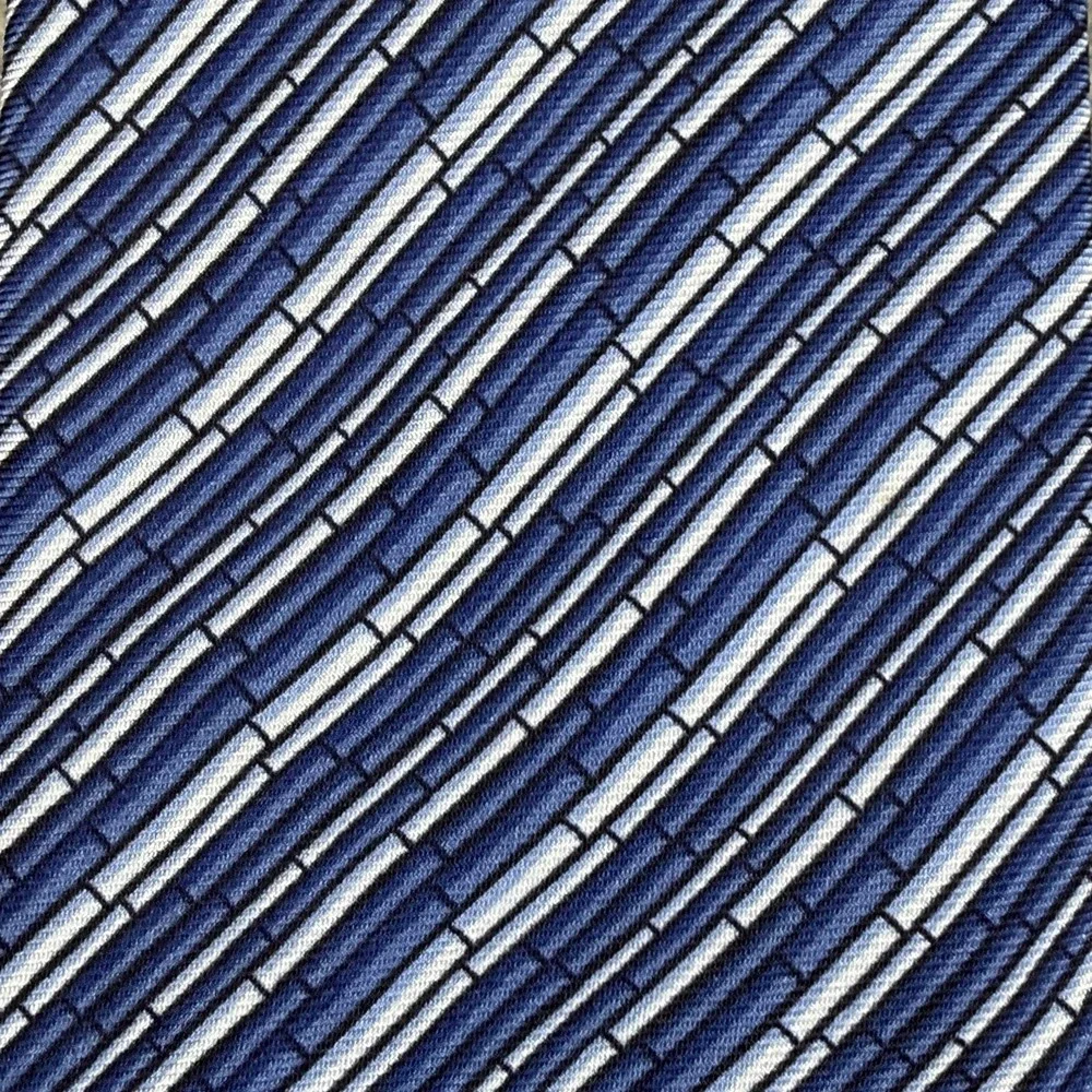 Vintage Battistoni Roma Blue White Striped Silk Tie Made in Italy 59x3.25